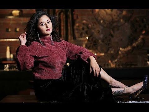 Rashami Desai Talks About Suffering From Psoriasis And The Subsequent Weight Gain Video