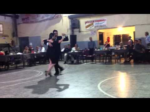 Aldana Silveyra y Diego Ortega - Solamente ella- Lucio Demare , Sunderland Club Milonga " Malena"