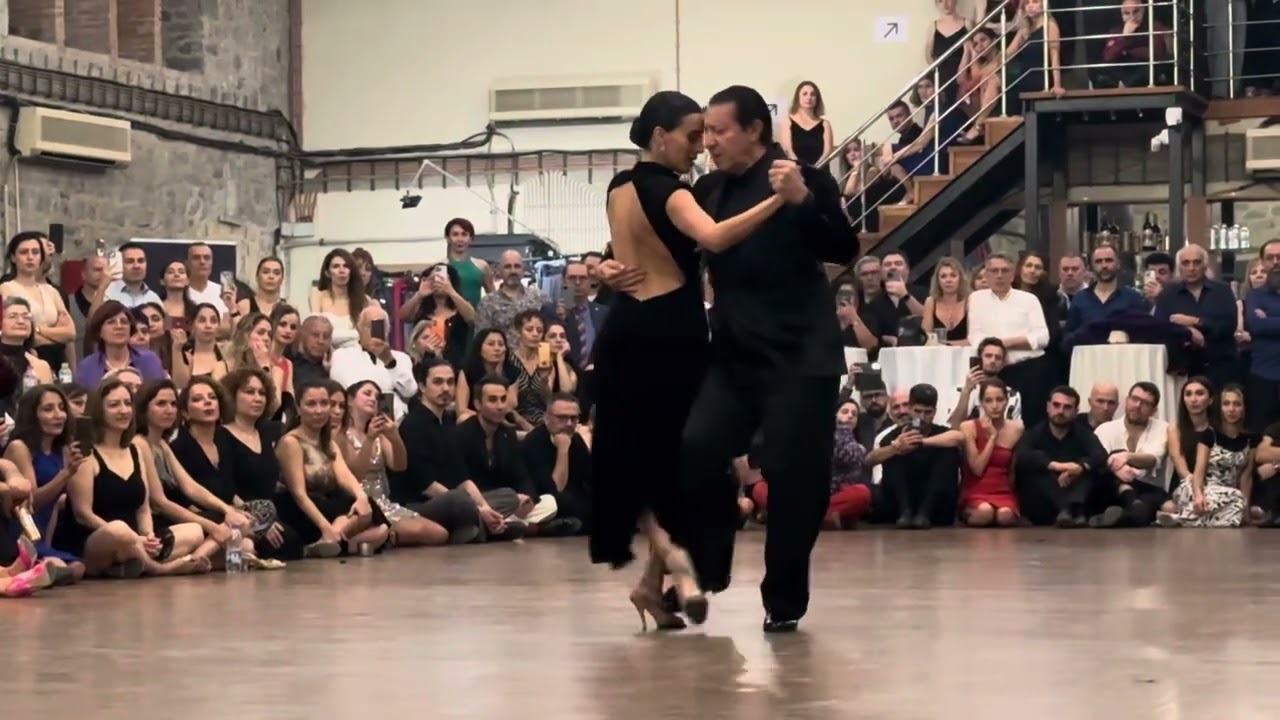 Video thumbnail for Daiana Guspero & Miguel Angel Zotto 1/4
