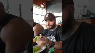 Minha Experiência Surpreendente na Academia como Bodybuilder #renatocariani #juliobalestrin #shorts