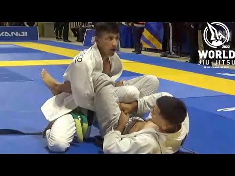 Keven Carrasco v Vincent Saenz / World Championship 2022