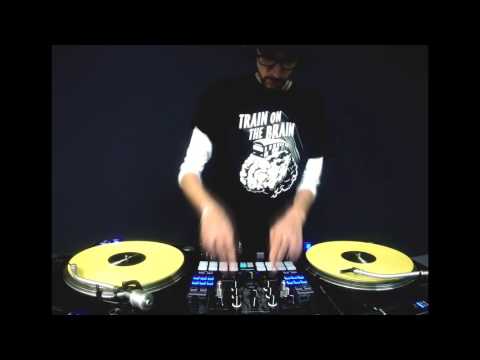 DJM-S9 showcase routine by DJ Ronfa