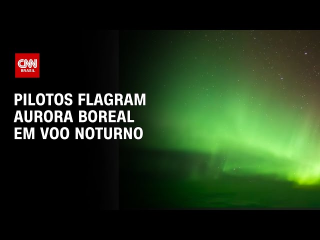 Vídeo: Pilotos gravam aurora boreal durante voo noturno