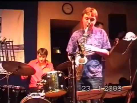 njazz feat. Alex Kruglov - Re-wind (part)