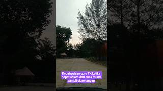 Download lagu greetings and kisses from the teacher, short video mp3