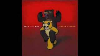 Fall Out Boy-Catch Me If You Can (with lyrics from Folie à deux!)