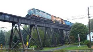 preview picture of video 'Buffalo & Pittsburgh Railroad Train Shawmut Dellwood Trestle Brockway, PA - Part 2'