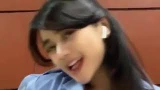 Download lagu Story wa cewek cantik viral berkualitas mp3