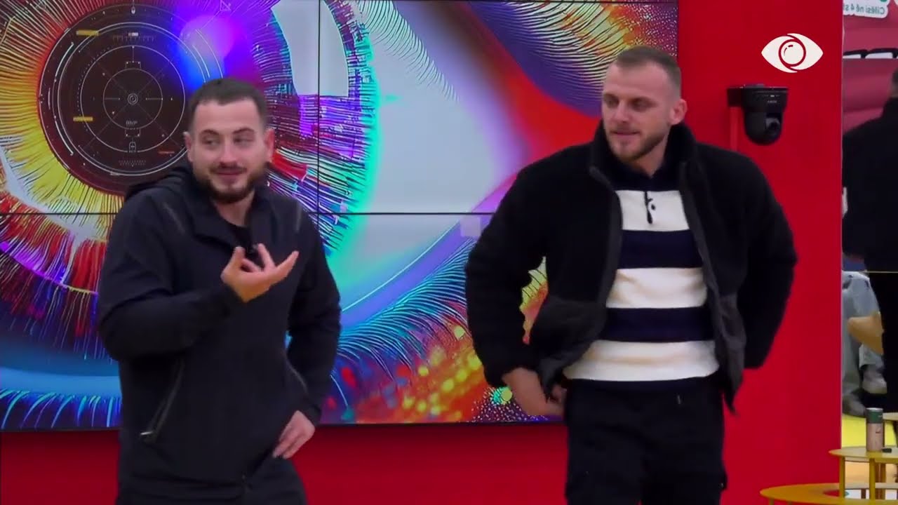 Shfaqja e fundvitit/ Xumi e Zebervoki imitojnë Laertin e Amberin: Gerta dhe Rozana mike e rivale...