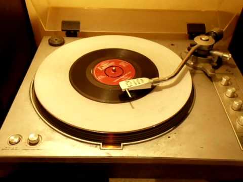 LES CARLE , NOBODY'S DARLING BUT MINE 1963