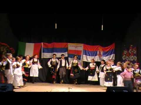 Kud"SLOGA"- Godisnji koncert 2013 - Skola folklora - Bunjevacke igre