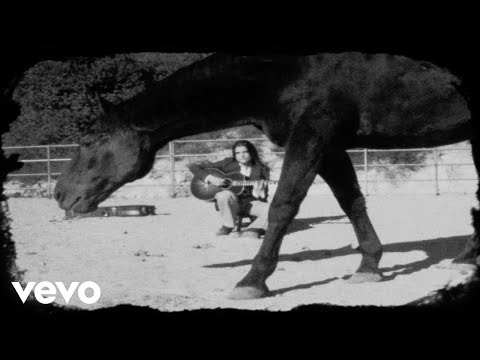 Erin Memento & Bunbury - El Futuro Casi Está Aquí