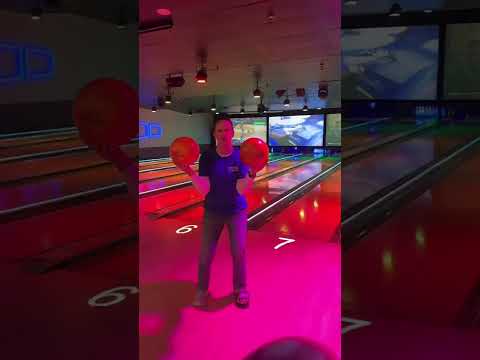 Bowling Party Poses!