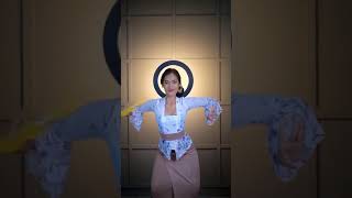 Download lagu Legong kreasi mahawidya || @selviadevi24 mp3
