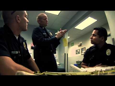 End of Watch (Clip 'Paperwork')