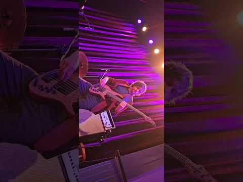 Dane Alderson of the Yellowjackets - NYBW fretless bass solo