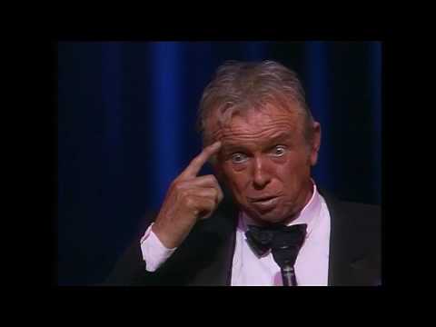 Toon Hermans - One Man Show 1991 - Domme liedjesteksten