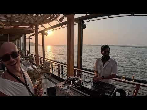 Life from Kiki Part one Dj Warad & Syntheticsax 5 april (Mix with Saxophone Improvisation) SAXOPHONE