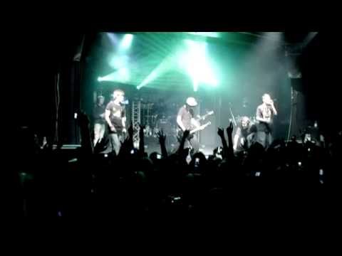 PANIK \ Nevada Tan - Vorbei - live DVD Niemand Hoert Dich