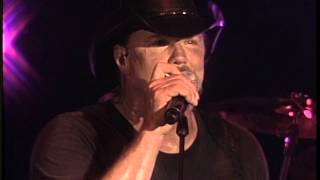 TRACE ADKINS This Ain&#39;t No Love Song 2011 LiVe