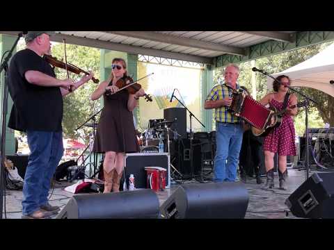 Festivals Acadiens 2018: Jesse Lege & Bayou Brew - "Les Blues de Crowley"