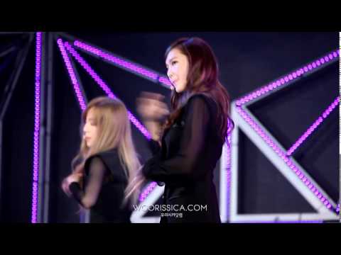 140815 SMTown Jung Sister
