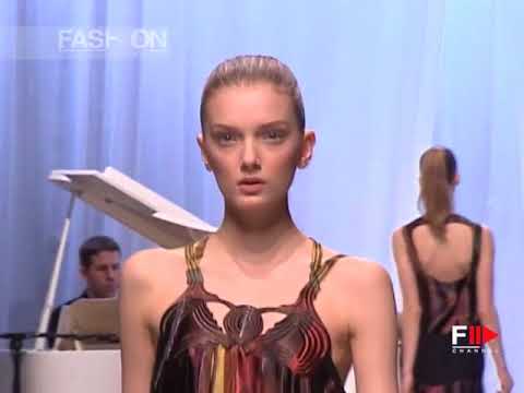 HUSSEIN CHALAYAN Fall Winter 2006 2007 Paris - Fashion Channel