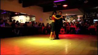 PAULA PANDOL Y SEBASTIAN ARRUA EN LA MILONGA 10