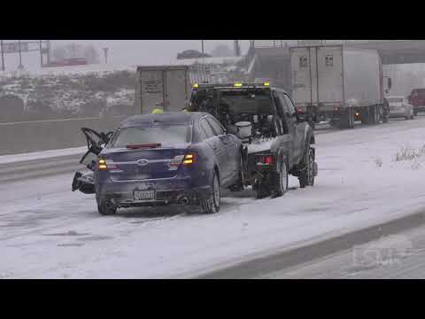 11-13-2019 Oshkosh, WI - Heavy snow slowing traffic on I-41 Corridor