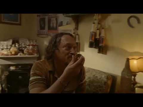 Edilson Líno job ator clipe Iza e Mc Carol Fé nas Maluca