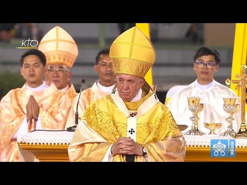 Messe célébrée par le pape François au Stade National de Bangkok, en Thaïlande