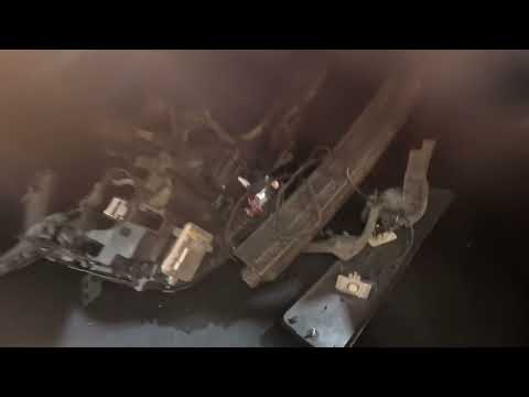 2012 Benz C220 CDI AV 731832  124,657 km   Container only  (roro not possible)