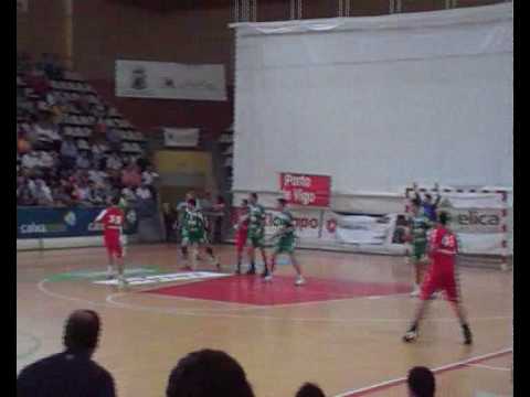 gol uros mitrovic octavio pilotes posada