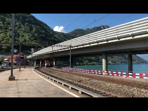 SBB Giruno fährt in den Bahnhof Melide