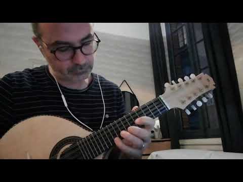 Abrindo os braços (Hamilton de Holanda)