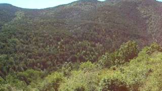 preview picture of video 'Sasa de Sobrepuerto Bosques de Bergua .'