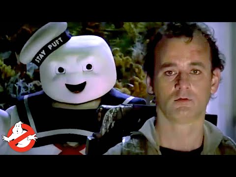 Ghostbusters 1984 | Giant Stay Puft Takes Over the Streets | Ghostbusters