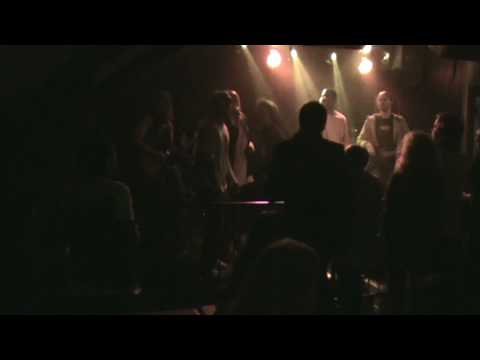 S.T.I.C.S feat. Ladah doing "Lite mer" @ slottsstallarna.