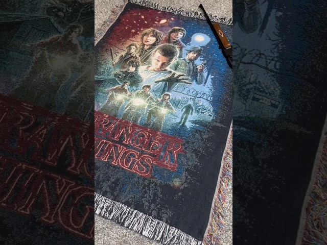 Vídeo relacionado con Stranger Things Hawkins Map Poster Silky Touch Super Soft Throw Blanket 152 X 127 Cm