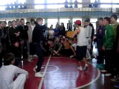 VERTIFIGHT IN PITER ELECTRO DANCE: Sam Zakharoff VS Dunhello