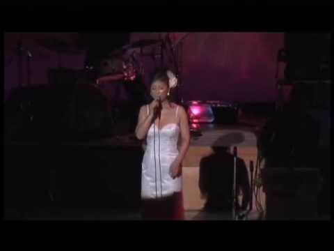 Miki Yamaoka sings 
