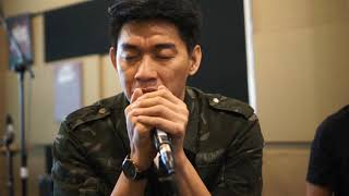 Download lagu Seventeen - Jangan Dulu Pergi (akustikan) mp3 Download lagu Seventeen - Jangan Dulu Pergi (akustikan) mp3