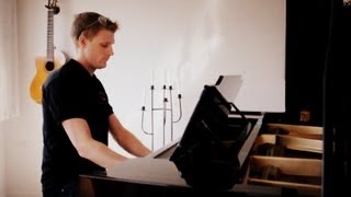 preview picture of video 'Efterskole - Anders vores nye musiklærer - Nørre Åby 2013/2014'
