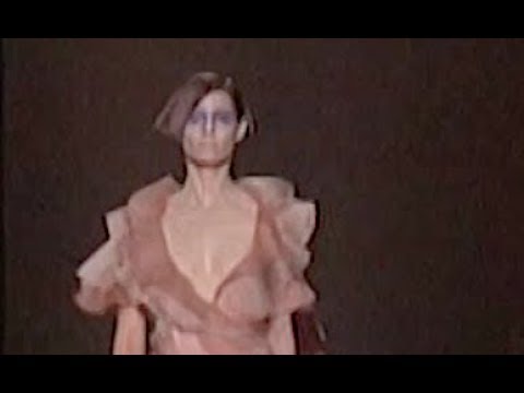 VALENTINO Spring Summer 2010 Paris Haute Couture - Fashion Channel