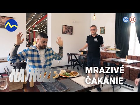 Dlhé čakanie na jedlo ho dvihlo zo stoličky | Na nože