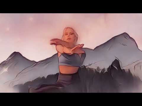 Yoga Seated Spinal Twist (Parivrtta Sukhasana)