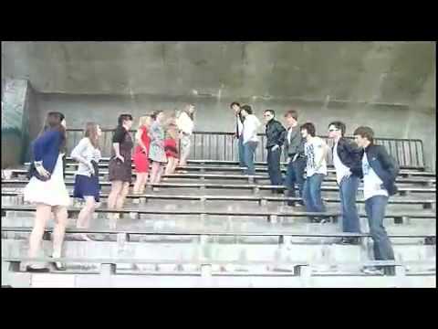 Kampdans RoeTie - Mueve La Colita