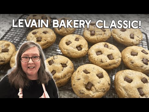 The BEST Chocolate Chip Cookie Recipe? - Recreating the Levain Bakery Cookie Classic