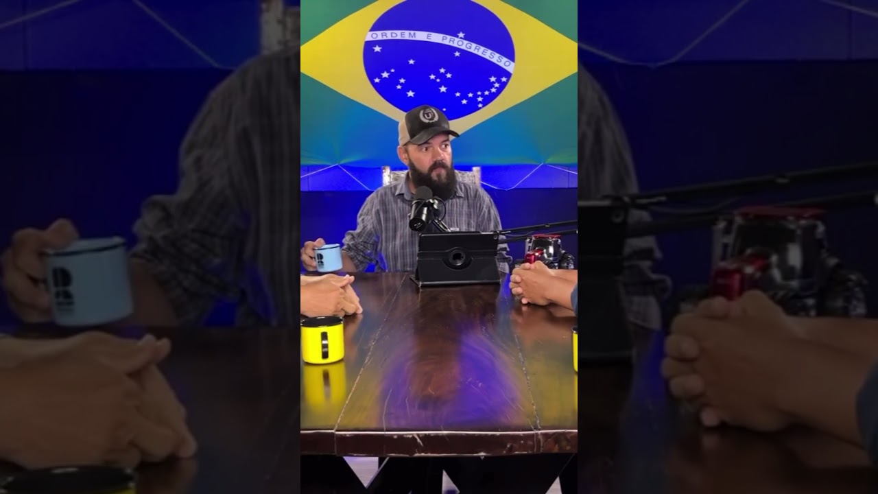 Por que o preço do leite caiu em plena entressafra? Resposta no Podcast Agro A Mais.