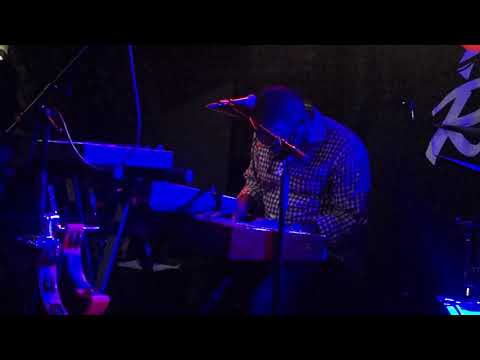 Nigel Hall - A Song For You.